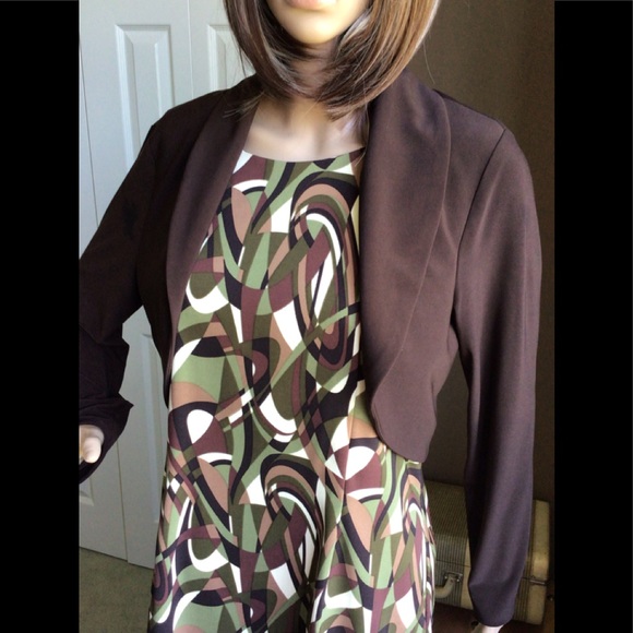 Frank Lyman Chocolate Shrug - Picture 2 of 5